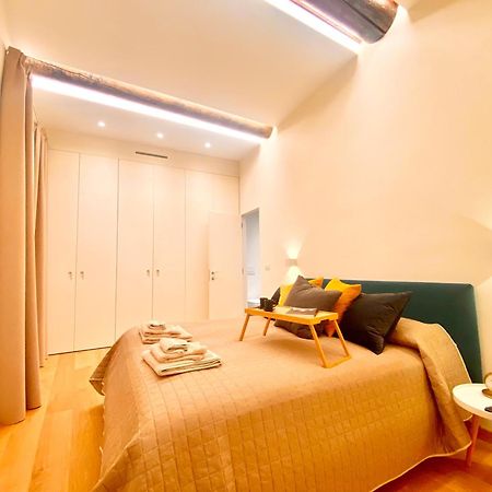 Amazing San Lorenzo 19, Rolli Palace Unesco - Stunning View Overlooking The Cathedral - Free Private Parking- Genoa Luaran gambar