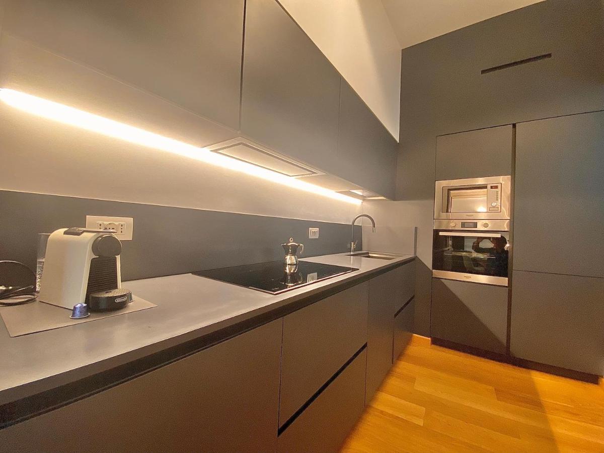 Amazing San Lorenzo 19, Rolli Palace Unesco - Stunning View Overlooking The Cathedral - Free Private Parking- Genoa Luaran gambar