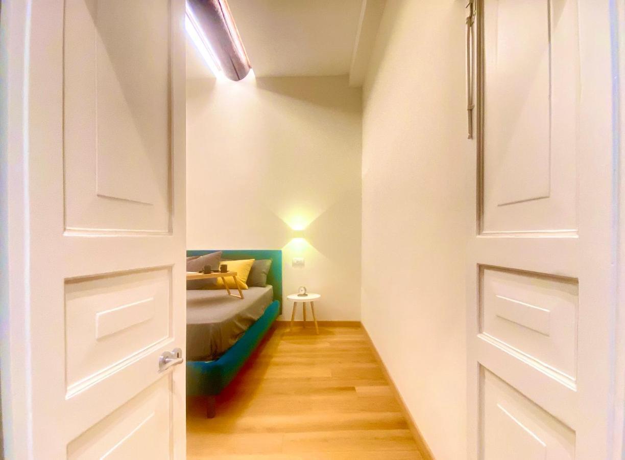 Amazing San Lorenzo 19, Rolli Palace Unesco - Stunning View Overlooking The Cathedral - Free Private Parking- Genoa Luaran gambar