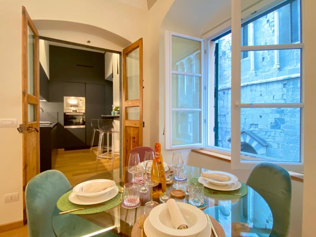 Amazing San Lorenzo 19, Rolli Palace Unesco - Stunning View Overlooking The Cathedral - Free Private Parking- Genoa Luaran gambar