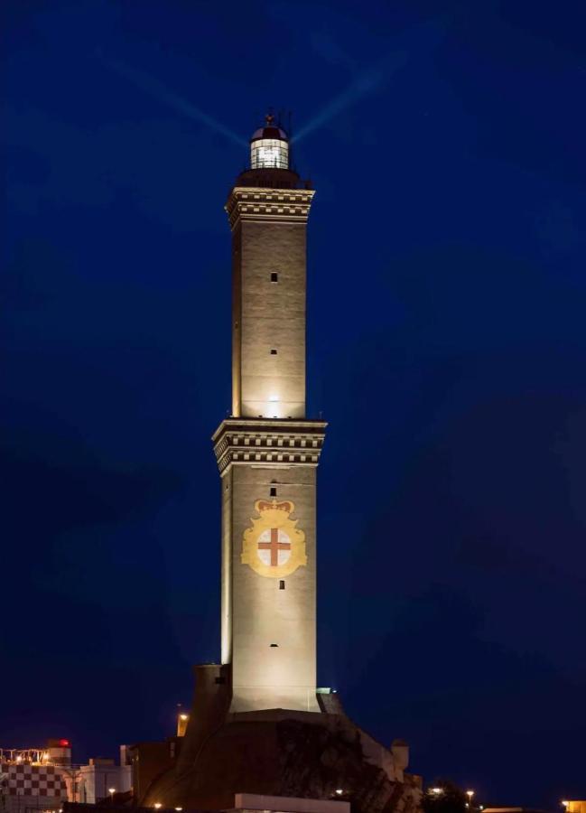 Amazing San Lorenzo 19, Rolli Palace Unesco - Stunning View Overlooking The Cathedral - Free Private Parking- Genoa Luaran gambar